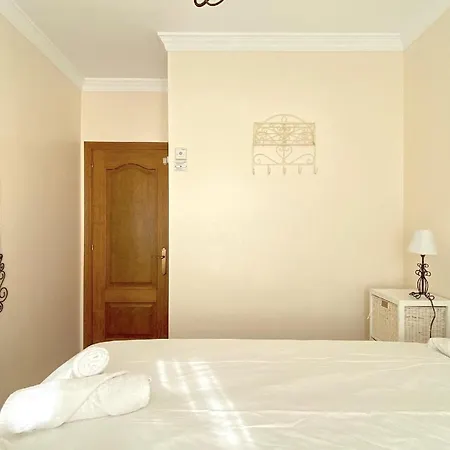 Mit Privatpool Fuer 10 Personen Ca 240 Qm In Nerja, Andalusien Costa Del Sol Holiday home Nerja