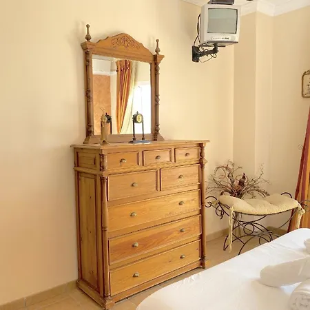 Holiday home Mit Privatpool Fuer 10 Personen Ca 240 Qm In Nerja, Andalusien Costa Del Sol Nerja